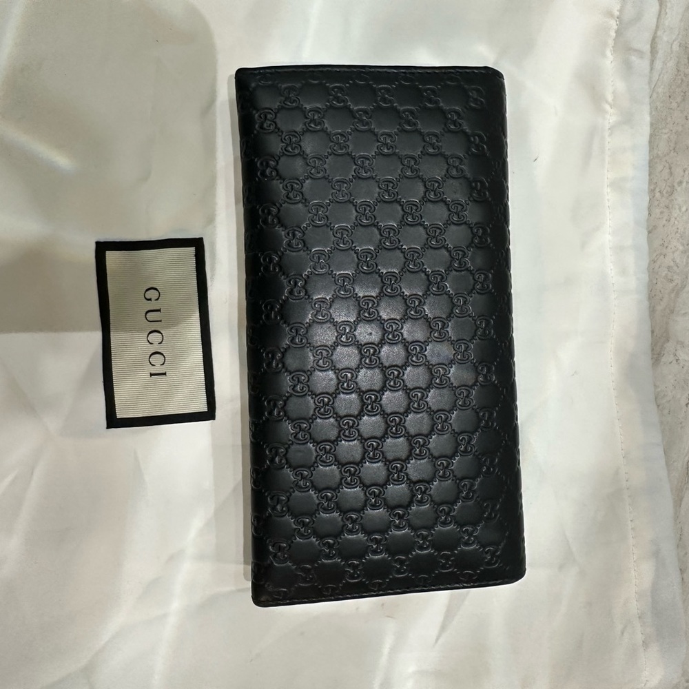 Gucci Women's Black Microguccissima Authentic - Picture 4 of 11